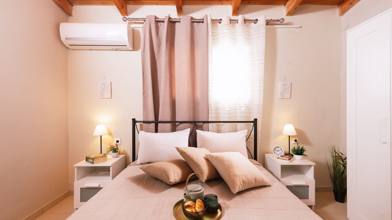 Photo of Bedroom in Kokinos Pirgos