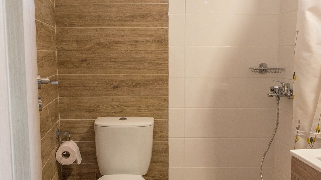 Photo of Bathroom in Pikris