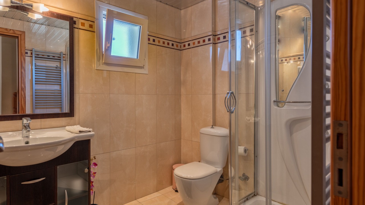 Photo of Bathroom in Agrilia