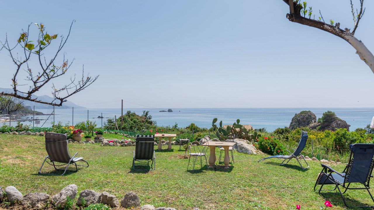 Photo of Outdoor in Sinarades