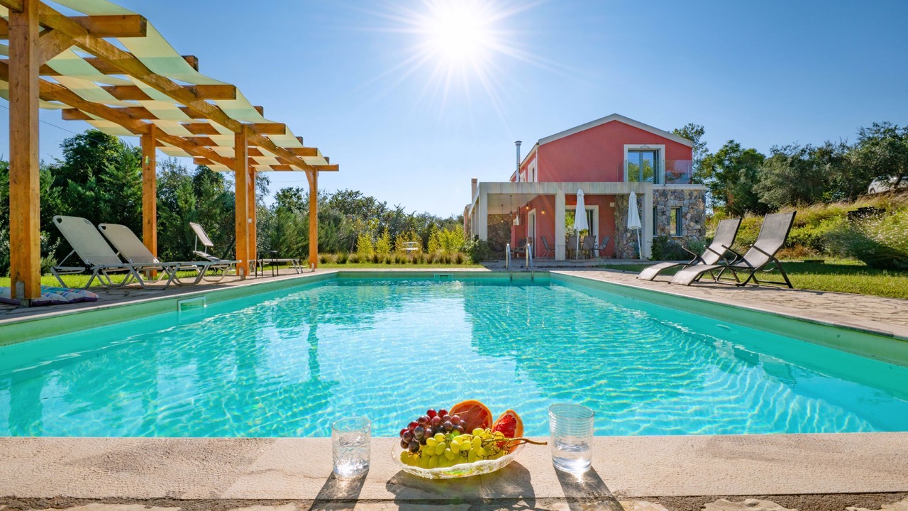 Photo of Outdoor in Poulades
