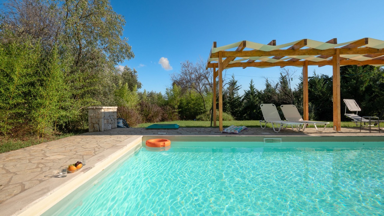 Photo of Outdoor in Poulades