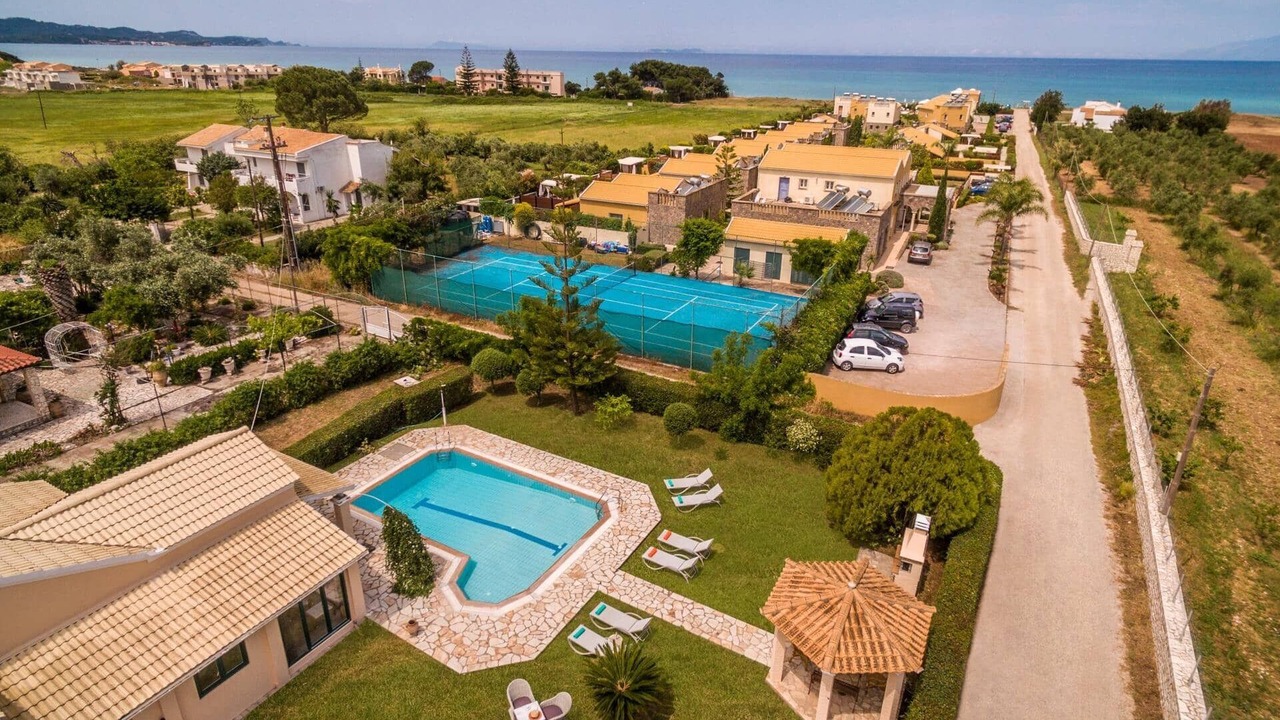 Photo of Others in Almiros Beach
