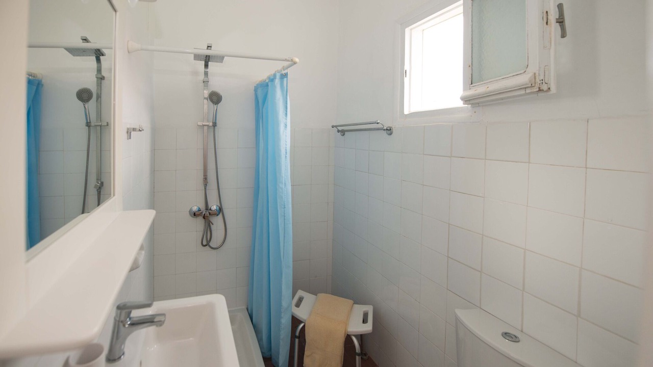 Photo of Bathroom in Acharavi