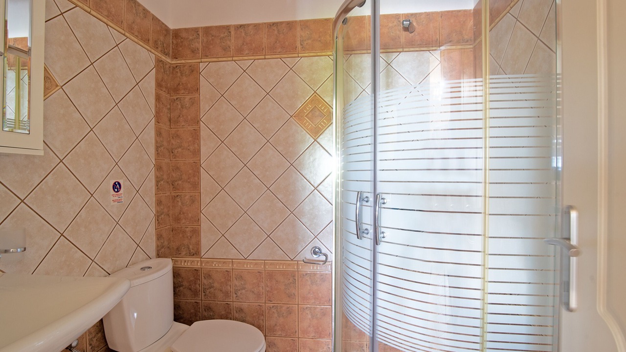 Photo of Bathroom in Messonghi
