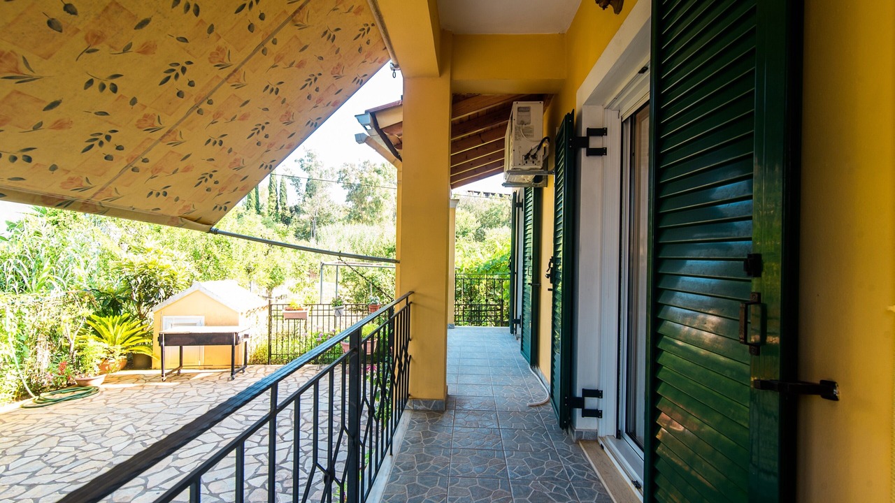 Photo of Patio Balcony in Tzavros