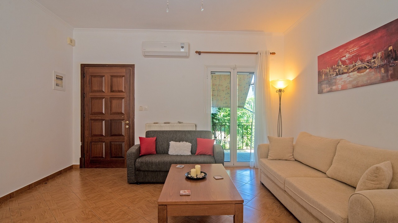 Photo of Livingroom in Tzavros