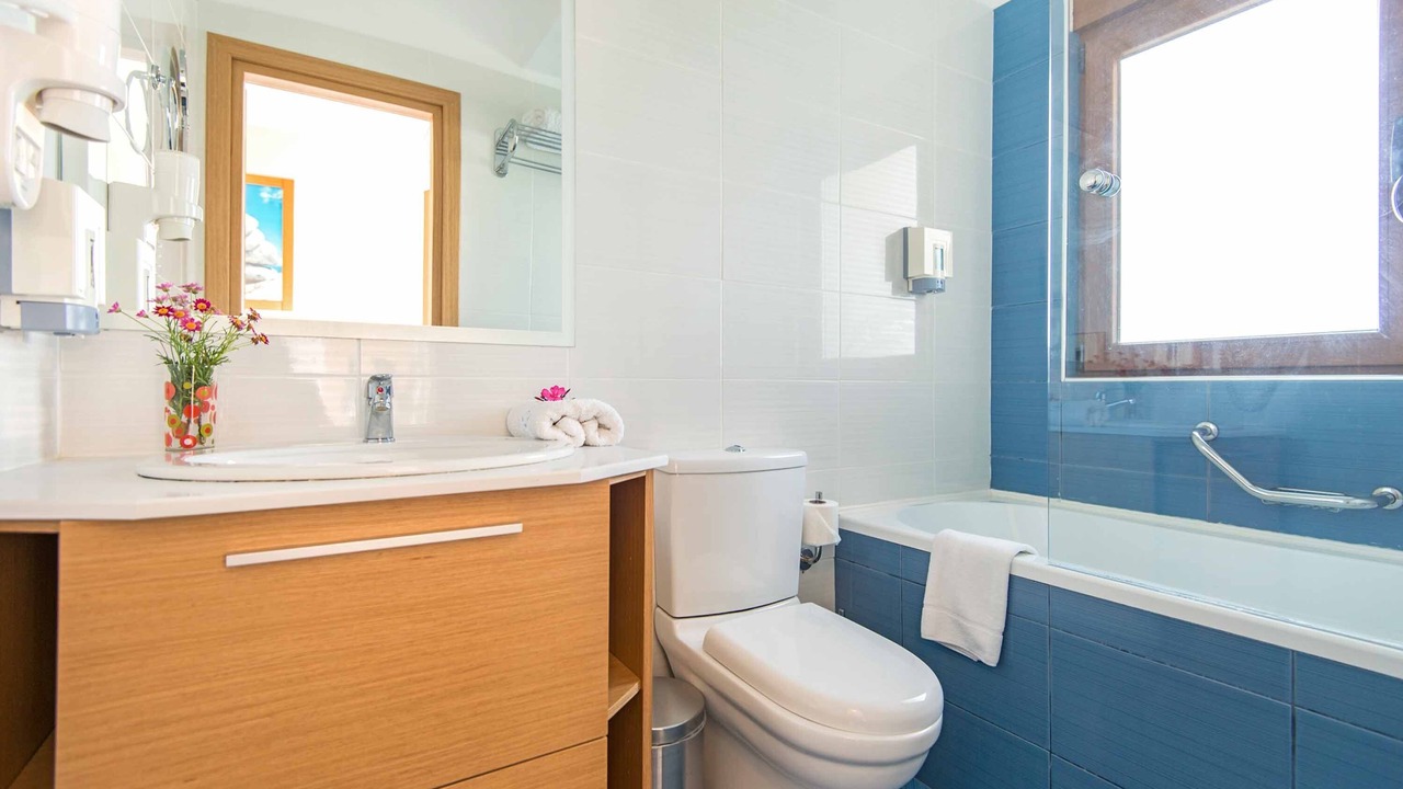 Photo of Bathroom in Kiotari