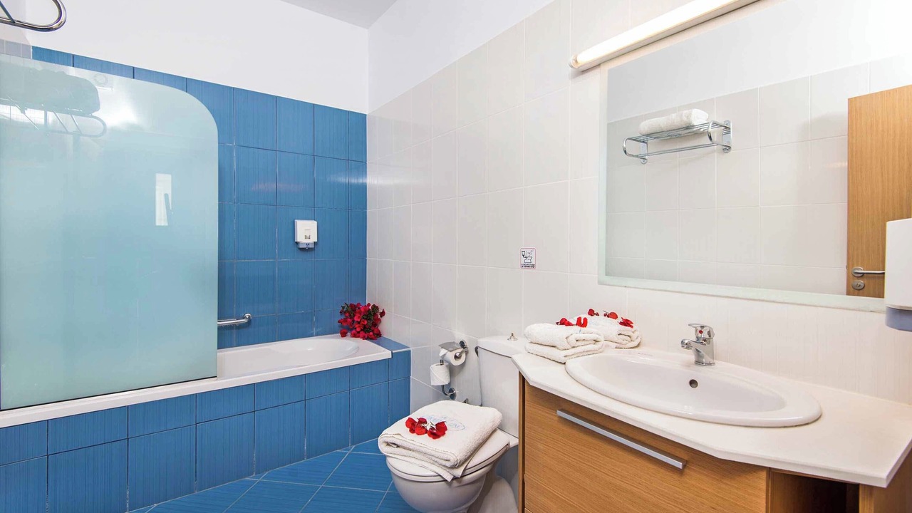 Photo of Bathroom in Kiotari