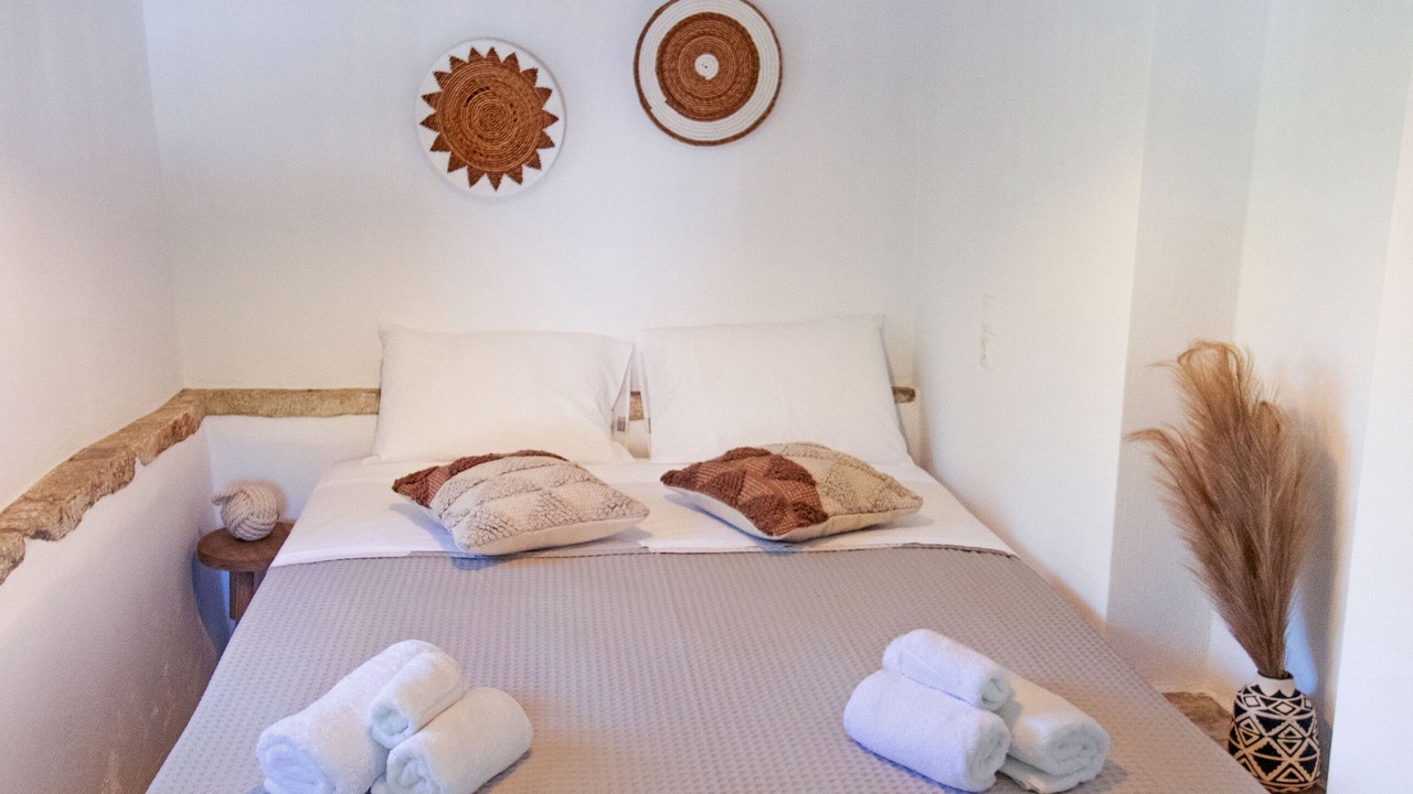 Photo of Bedroom in Aperathos
