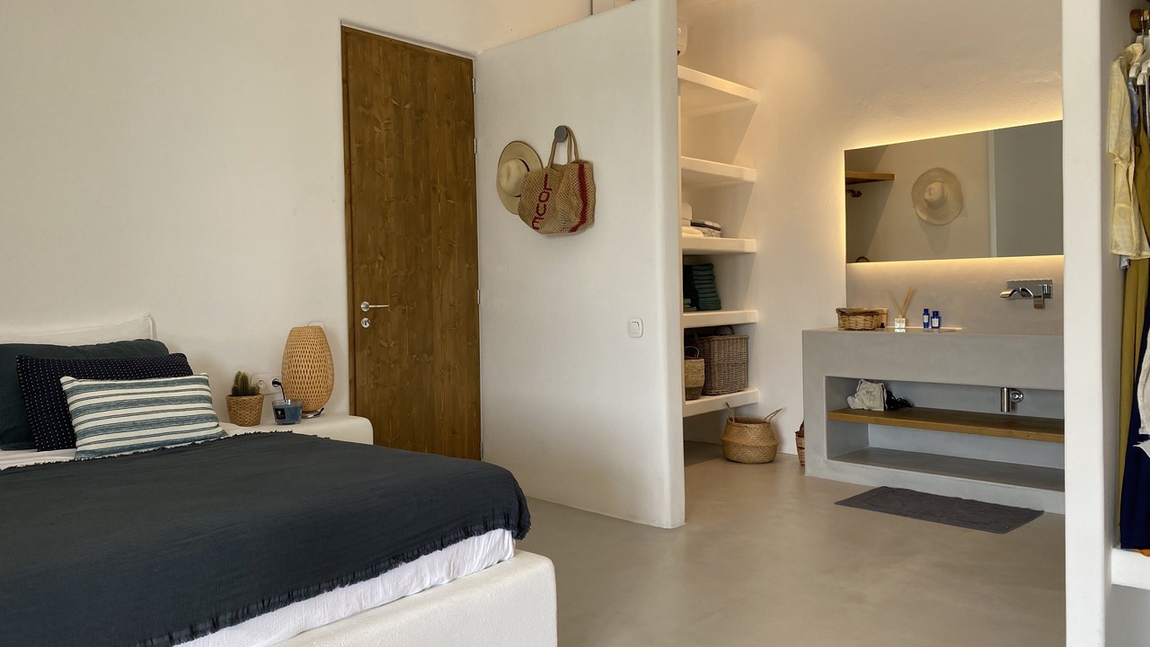 Photo of Bedroom in Molos