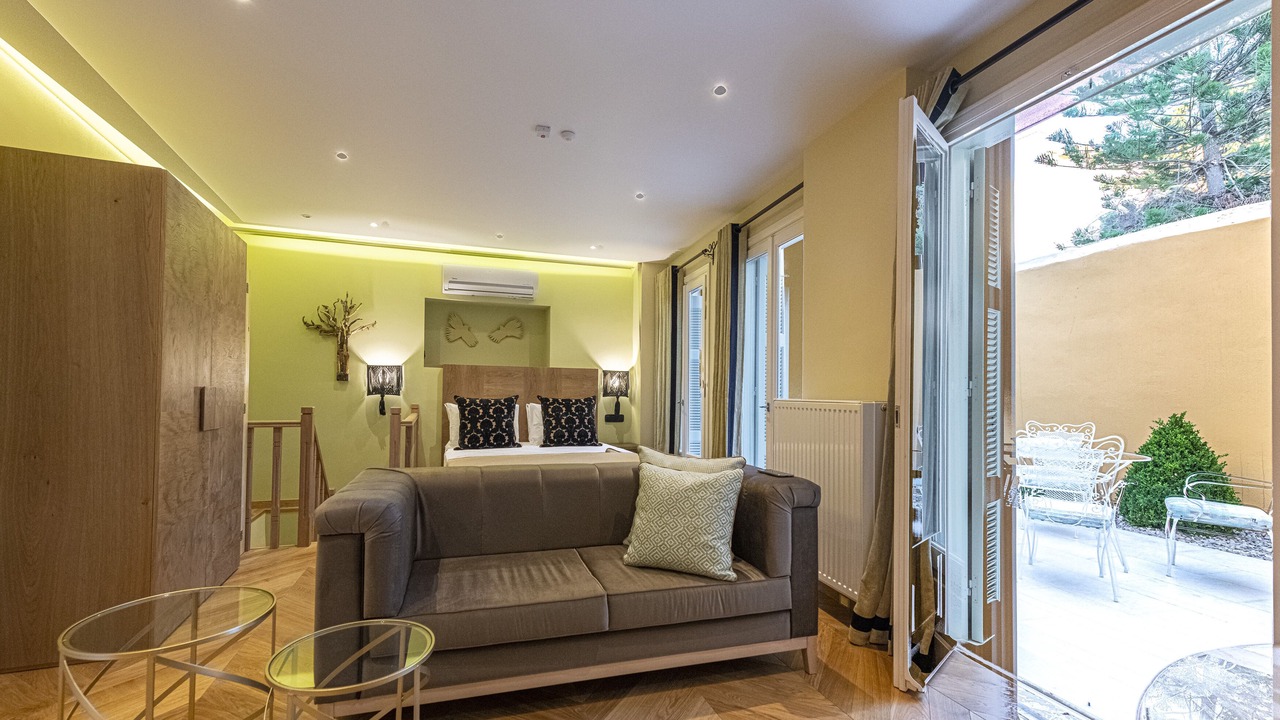 Photo of Bedroom in Plaka