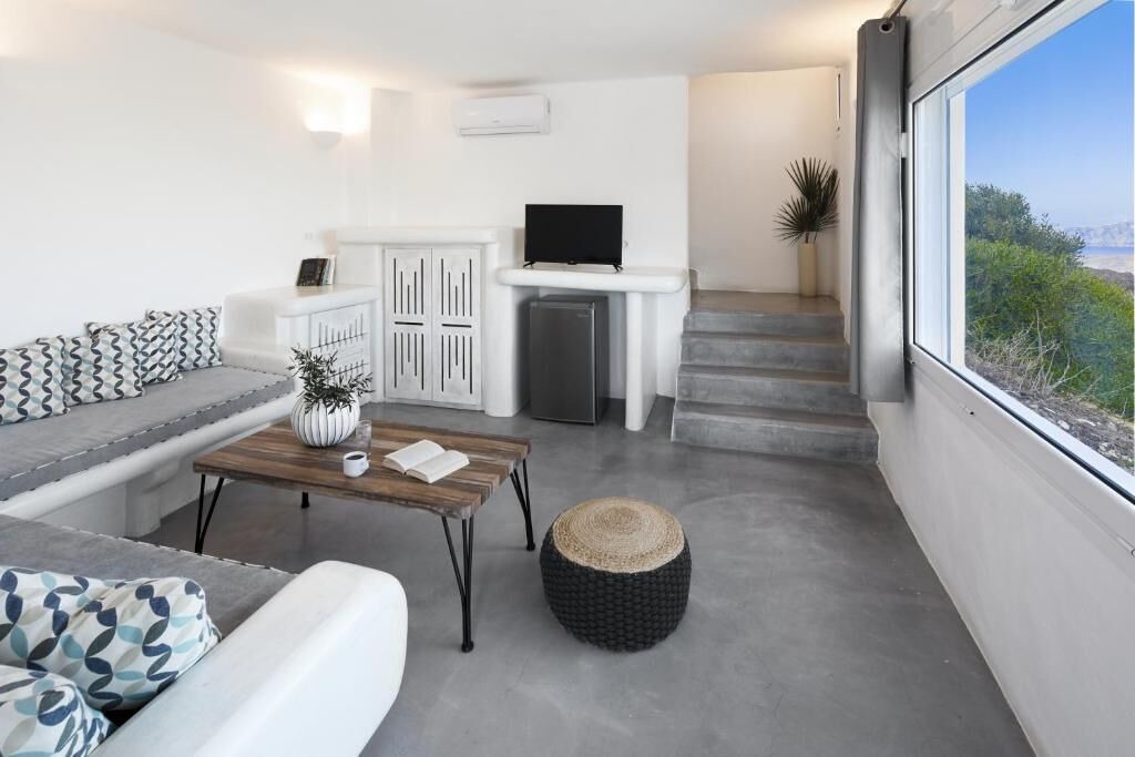 Photo of Livingroom in Santorini
