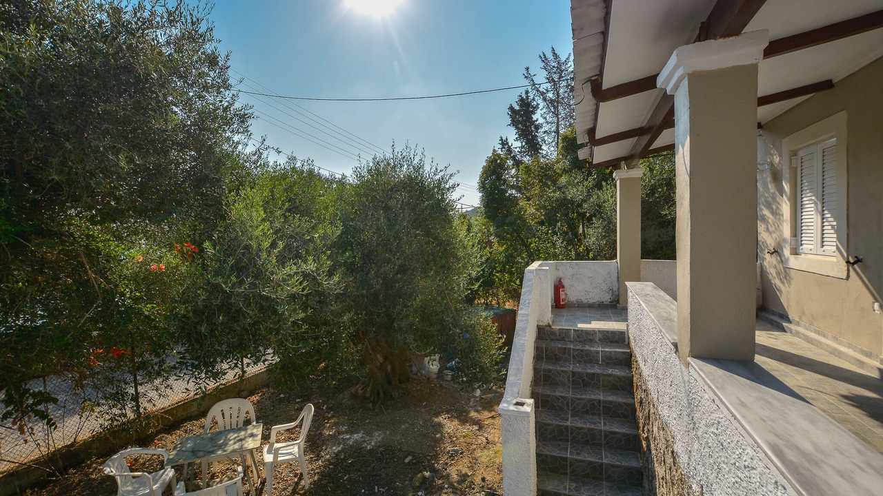 Photo of Outdoor in Notos