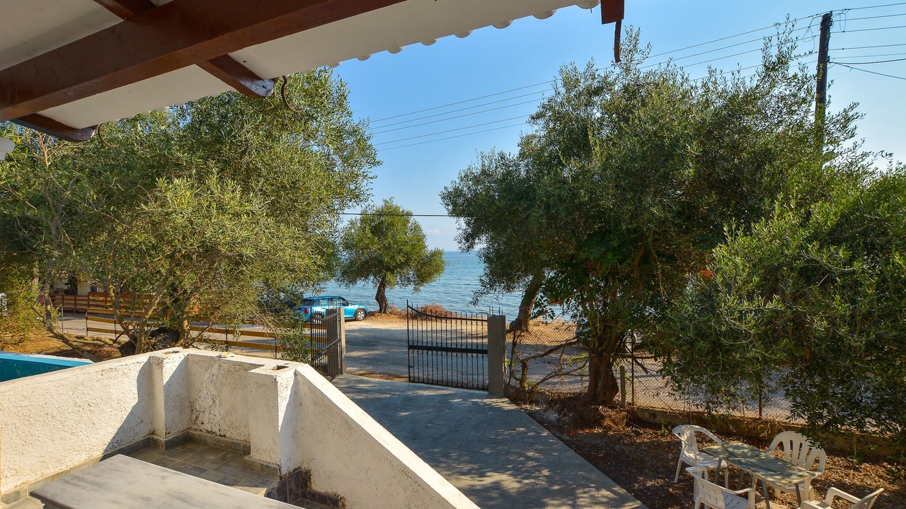 Photo of Outdoor in Notos