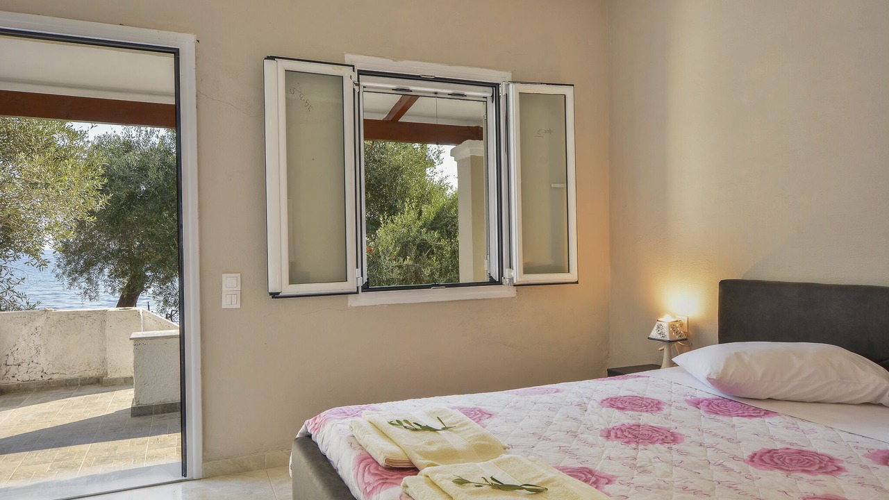 Photo of Bedroom in Notos