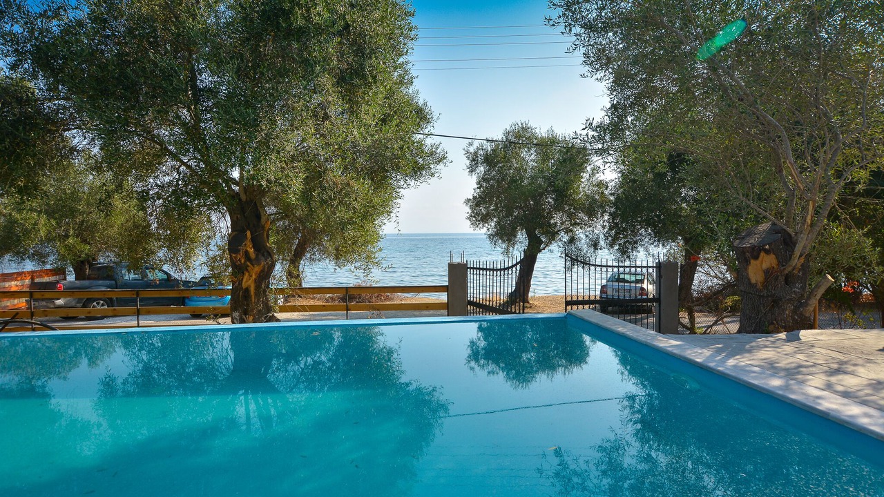 Photo of Outdoor in Notos