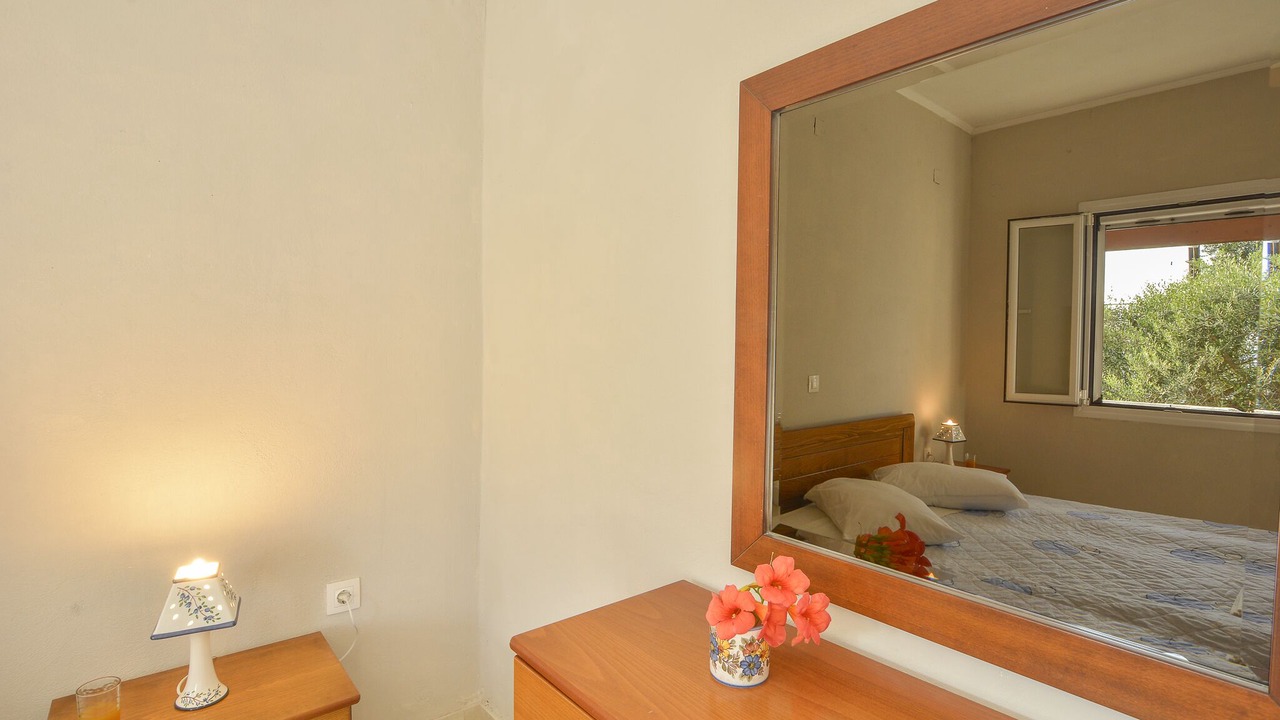 Photo of Bedroom in Notos