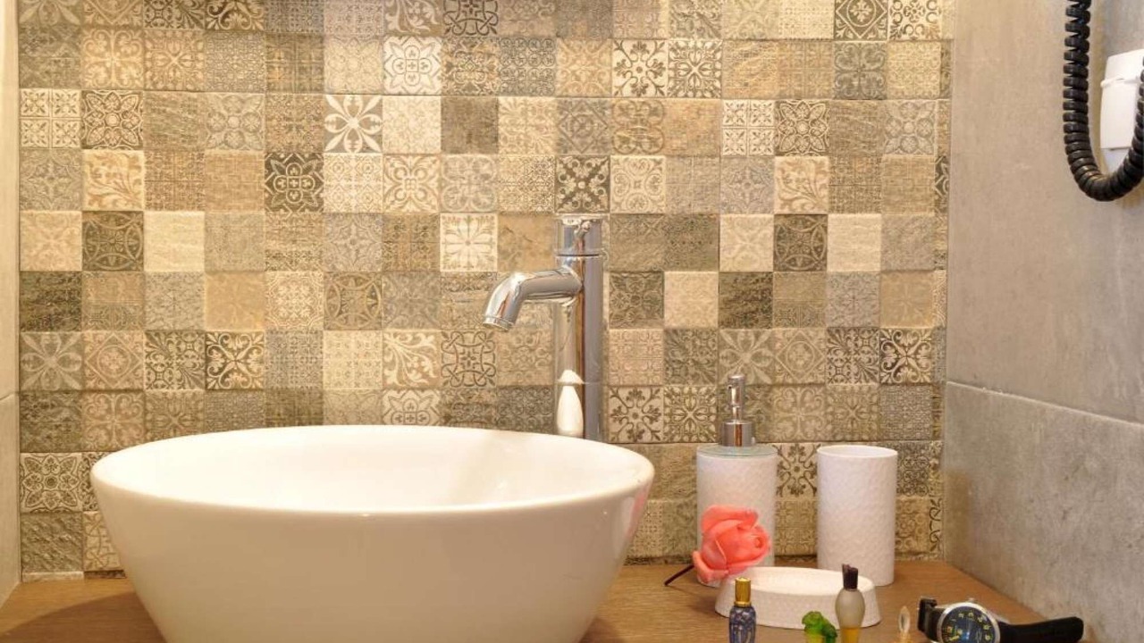 Photo of Bathroom in Agios Ioannis