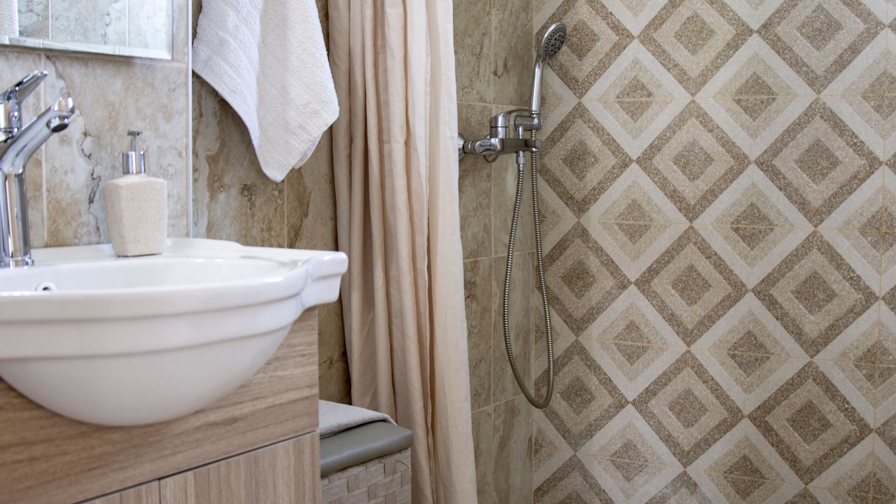 Photo of Bathroom in Naousa