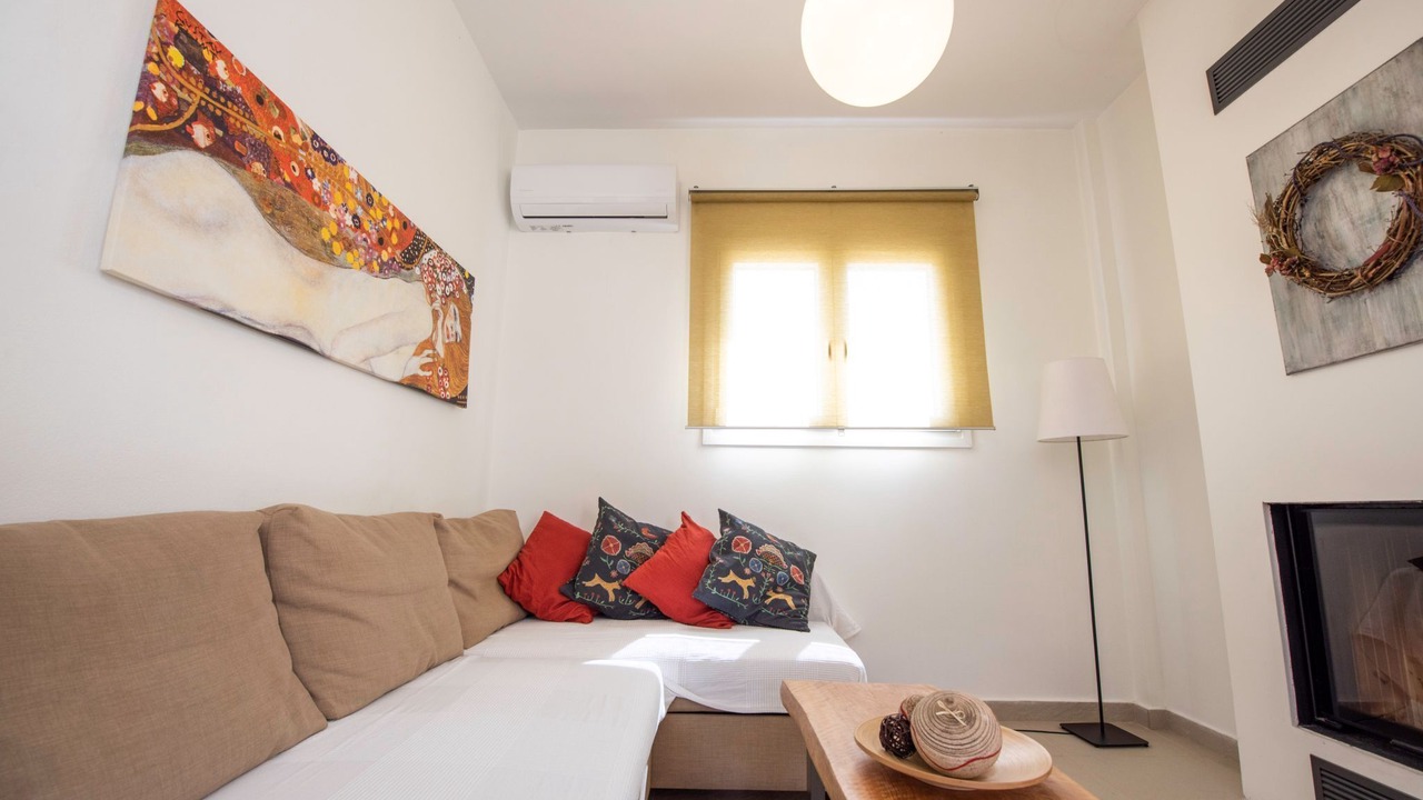 Photo of Livingroom in Agios Georgios Pagon