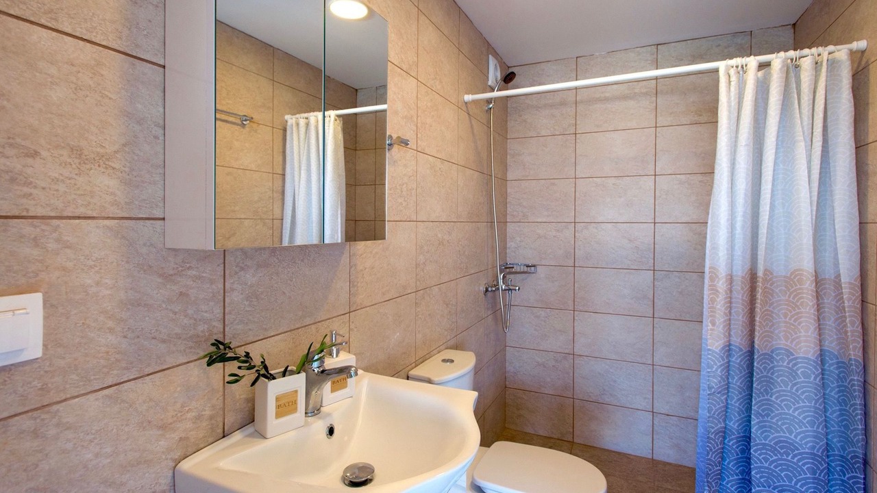Photo of Bathroom in Perithia