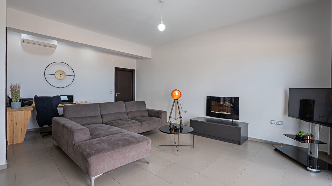 Photo of Bedroom in Mikro Metchi