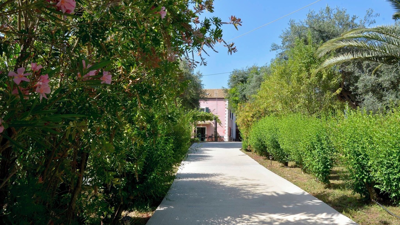 Photo of Outdoor in Kato Korakiana