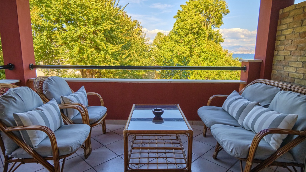 Photo of Outdoor in Apraos