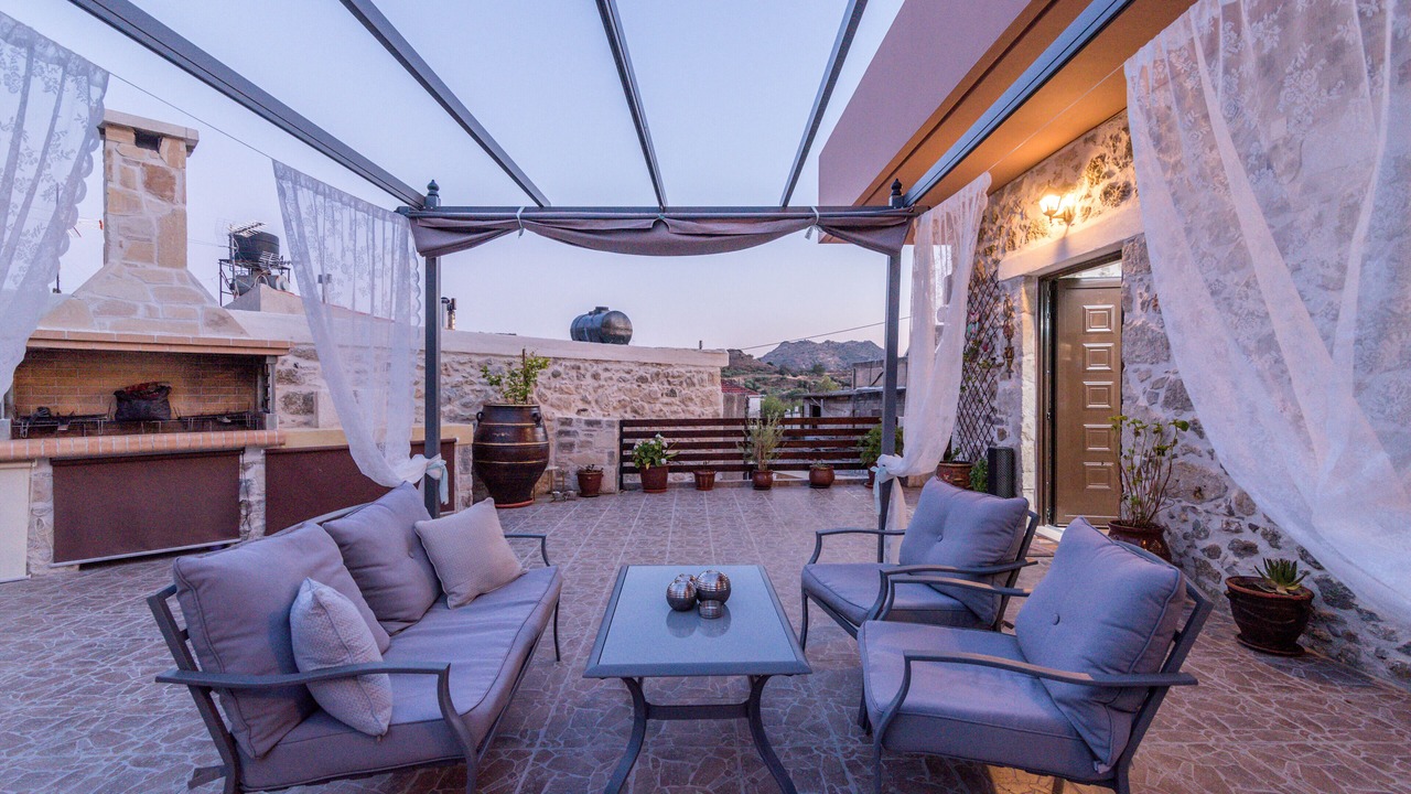Photo of Patio Balcony in Zaros