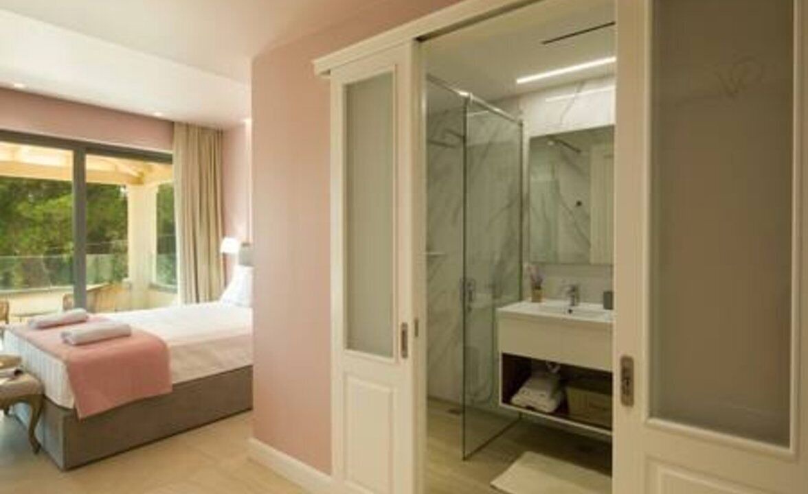 Photo of Bedroom in Dassia