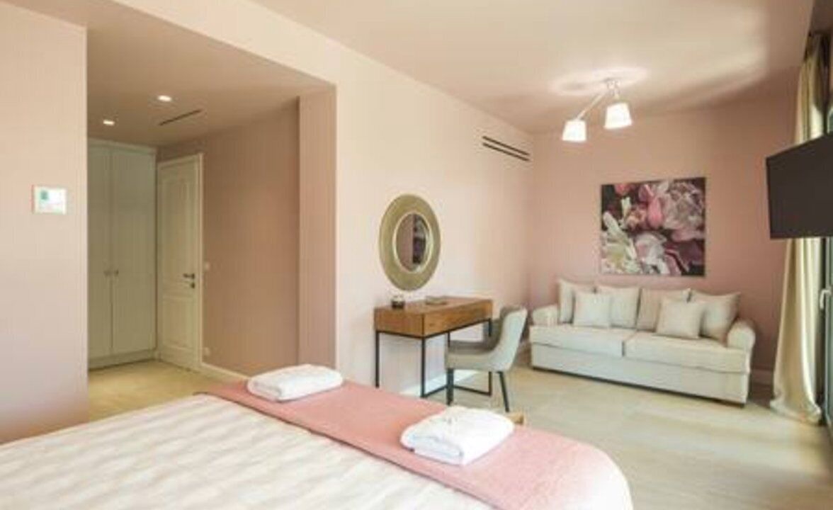 Photo of Bedroom in Dassia