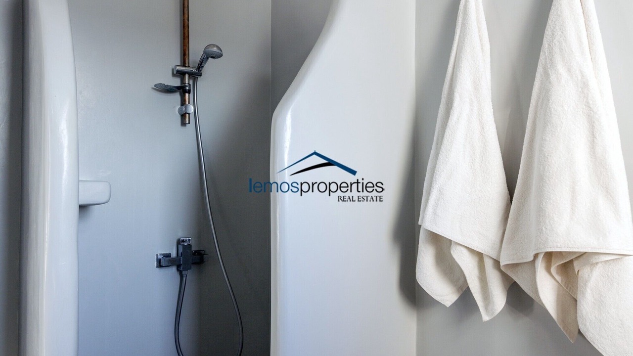 Photo of Bathroom in Kea
