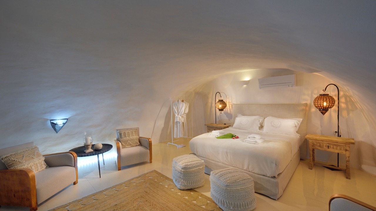 Photo of Bedroom in Tholos