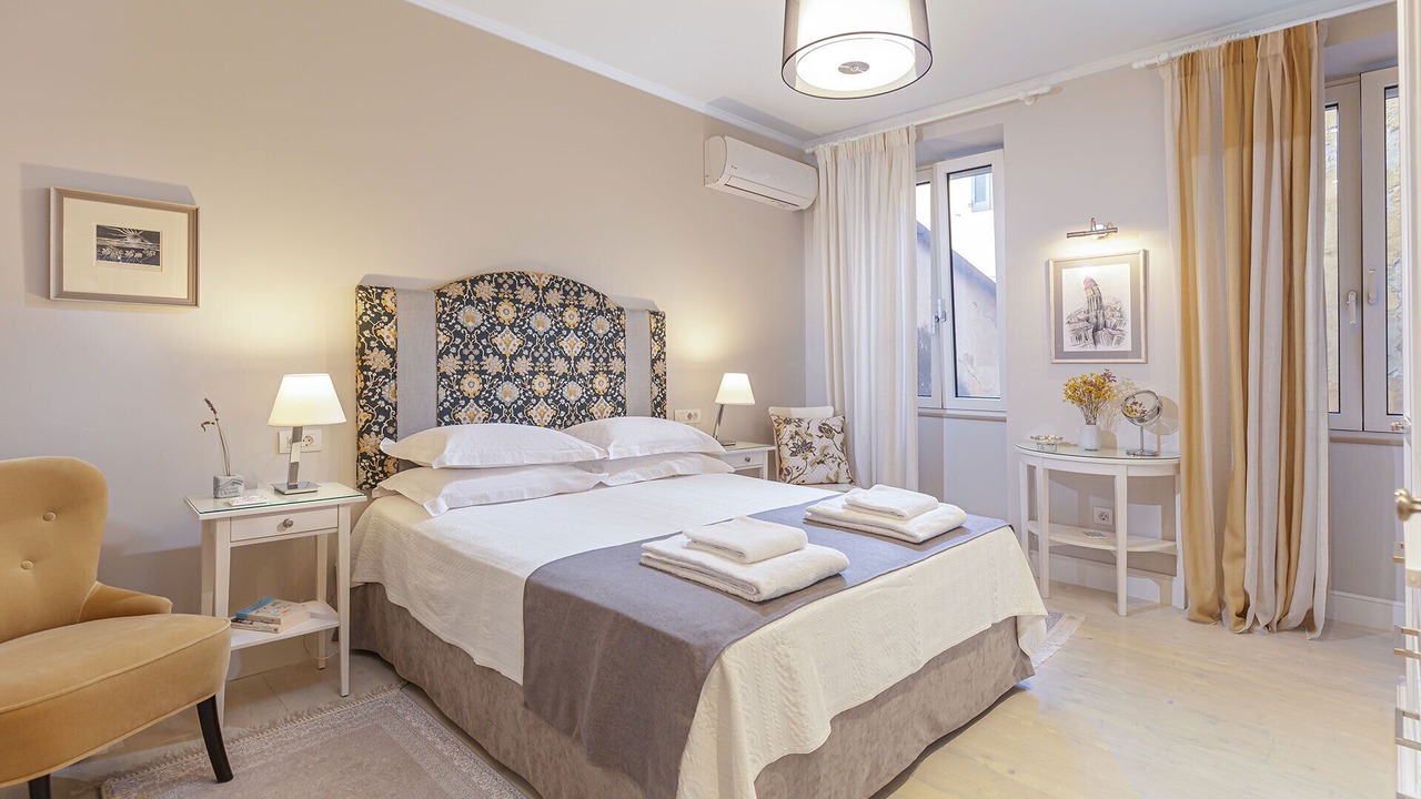 Photo of Bedroom in Old Town