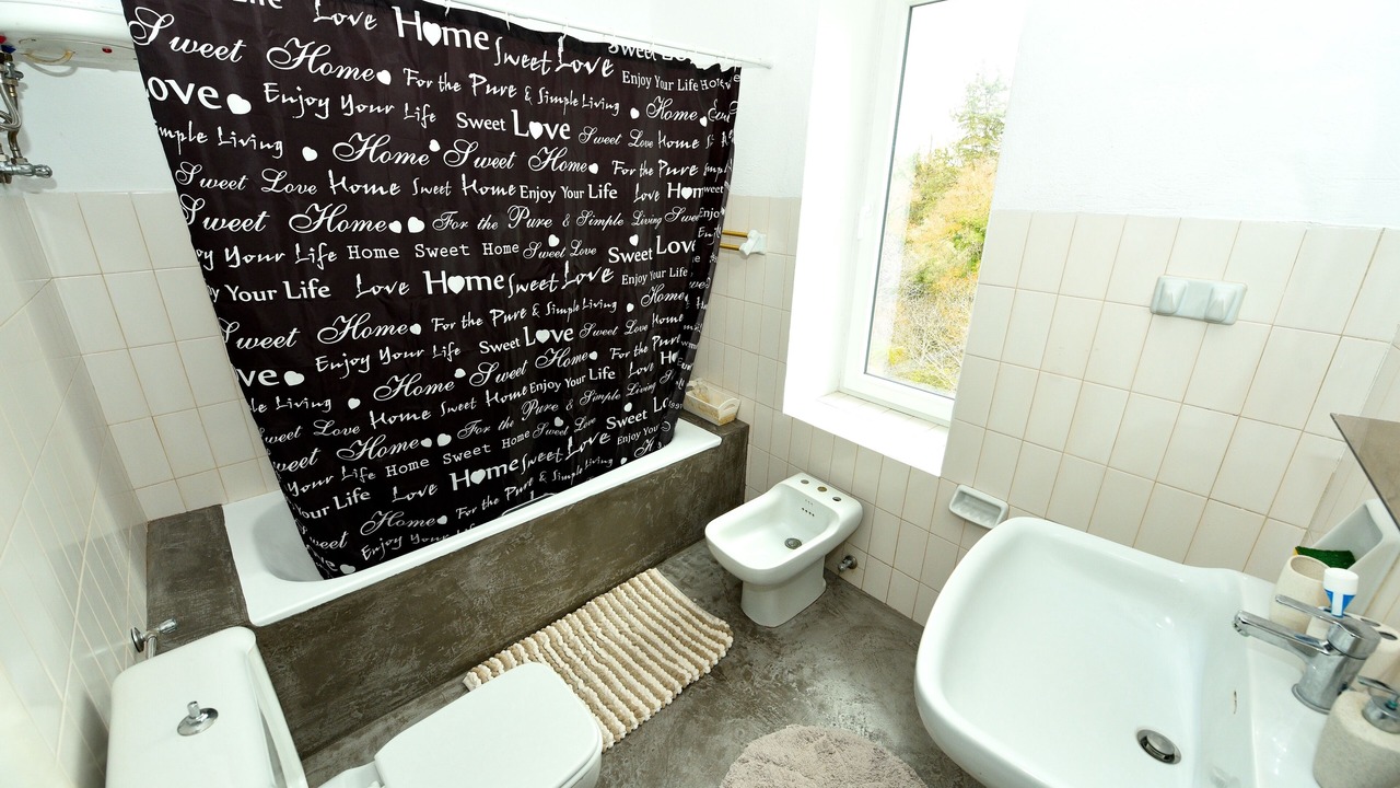 Photo of Bathroom in Agios Ioannis