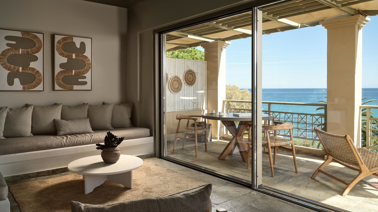 Photo of Livingroom in Amoudi