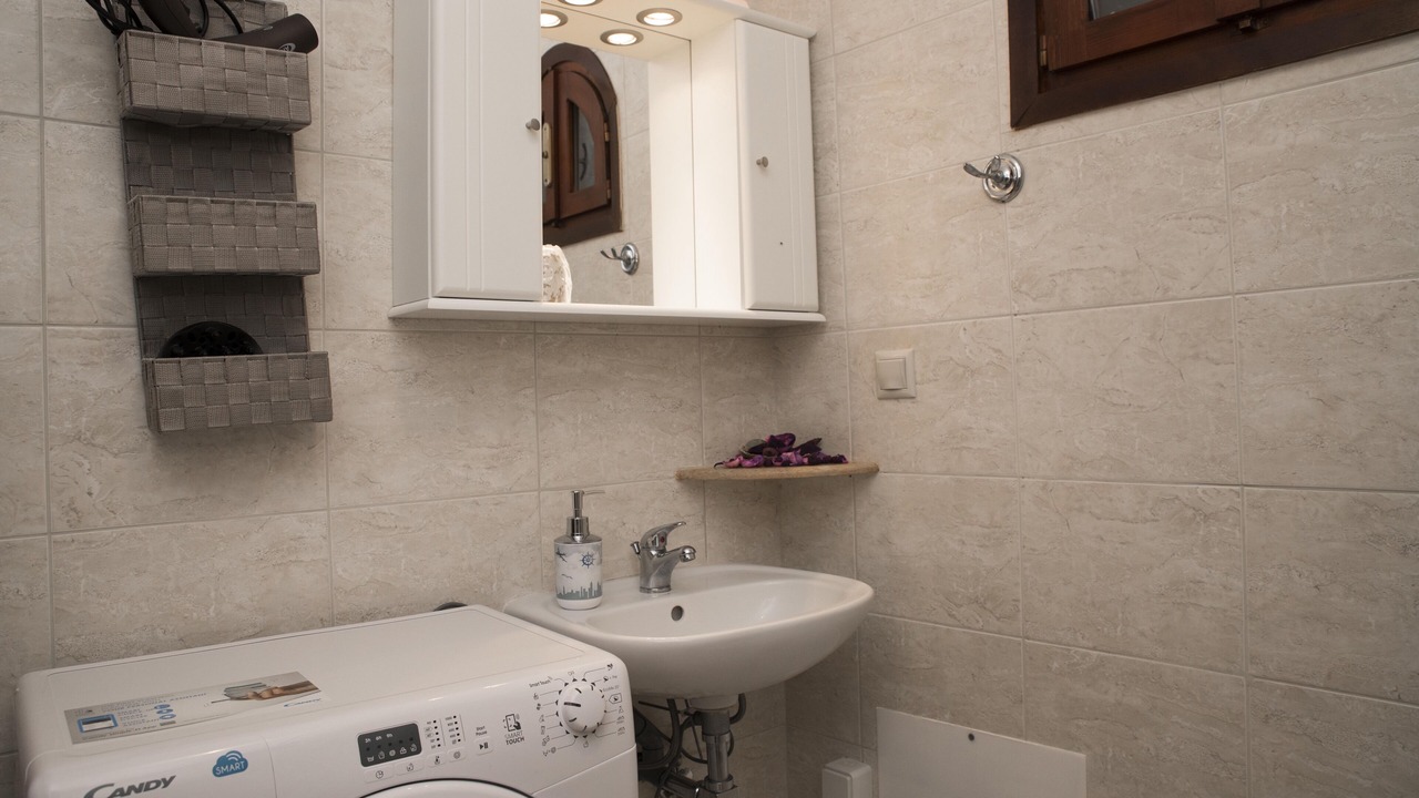 Photo of Bathroom in Pitsidia