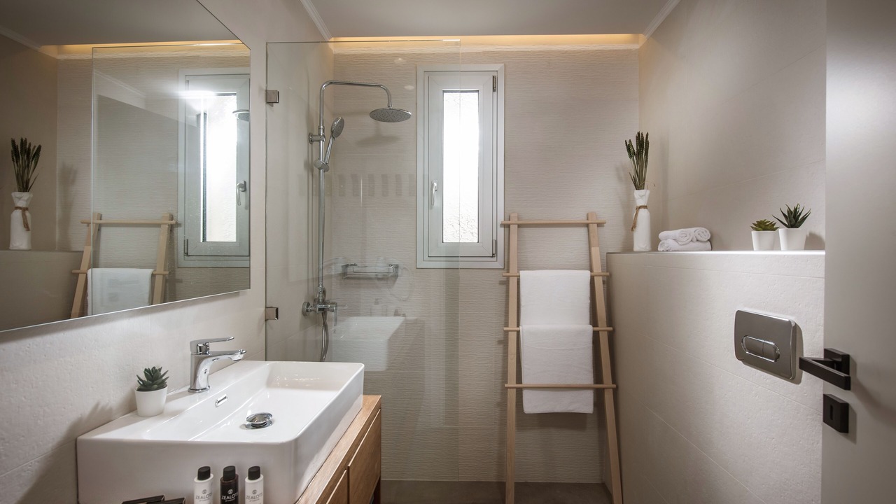 Photo of Bathroom in Kokinos Pirgos