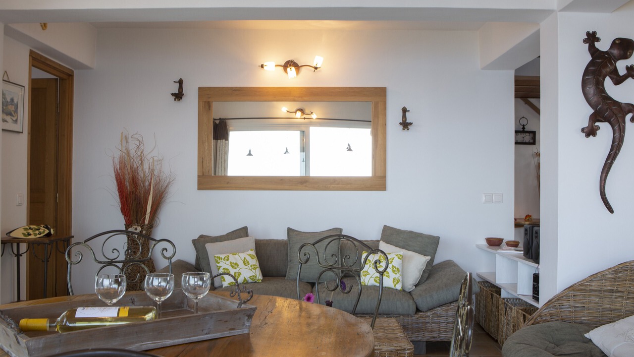 Photo of Livingroom in Sivota