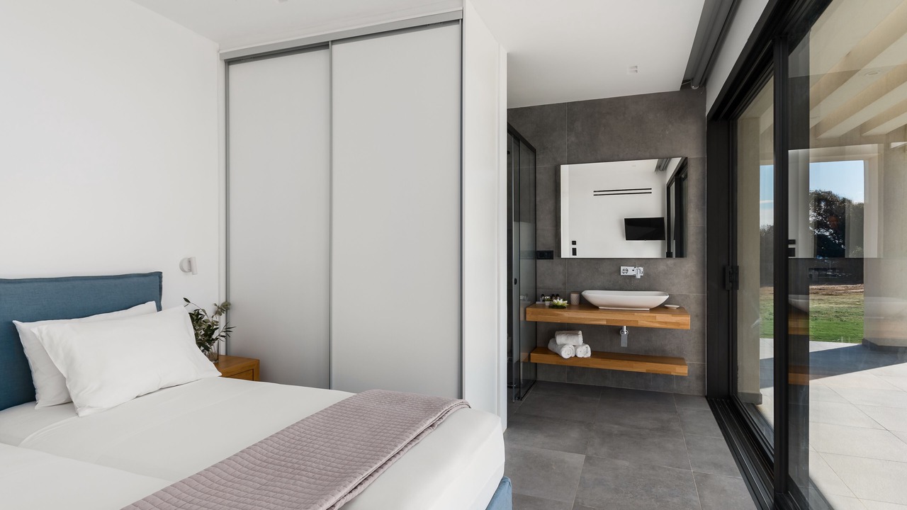 Photo of Bedroom in Chalikounas