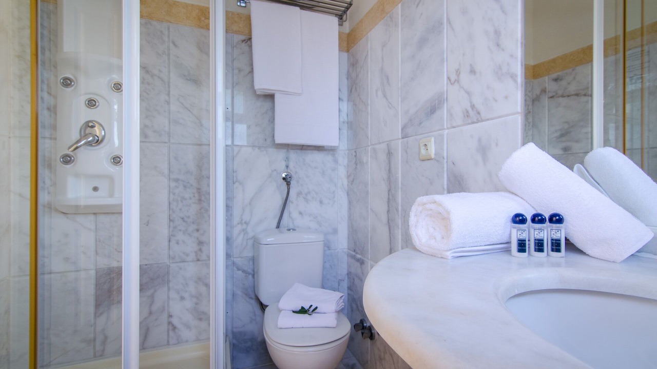 Photo of Bathroom in Dassia