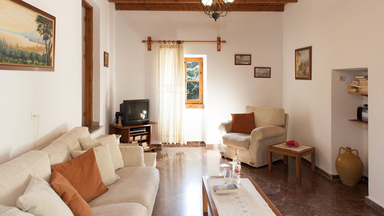 Photo of Livingroom in Agios Stefanos