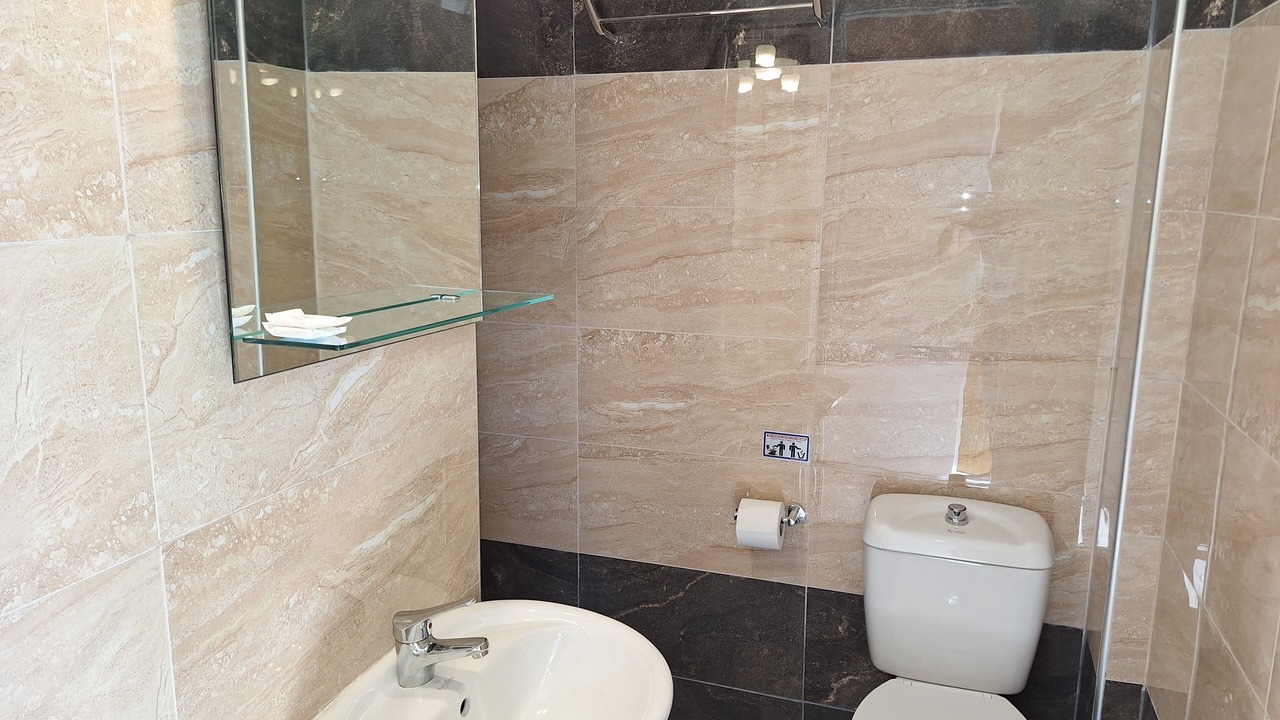 Photo of Bathroom in Messonghi
