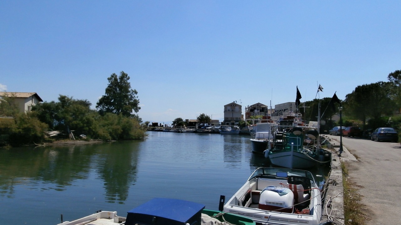 Photo of Others in Messonghi