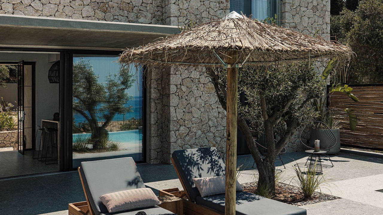 Photo of Outdoor in Paramonas