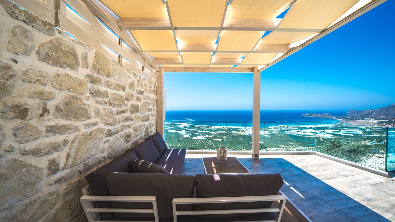 Photo of Patio Balcony in Zerviana