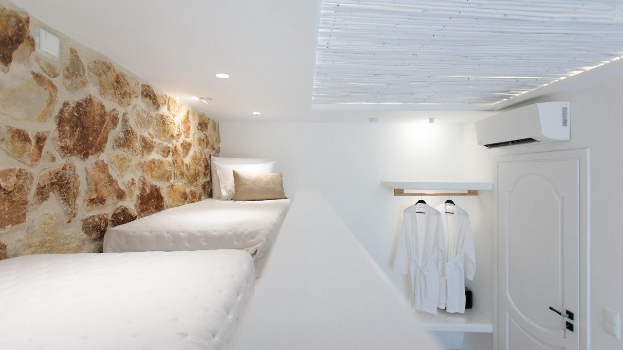 Photo of Bedroom in Naxos Town