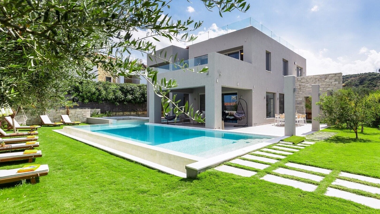 Photo of Outdoor in Platanias Town