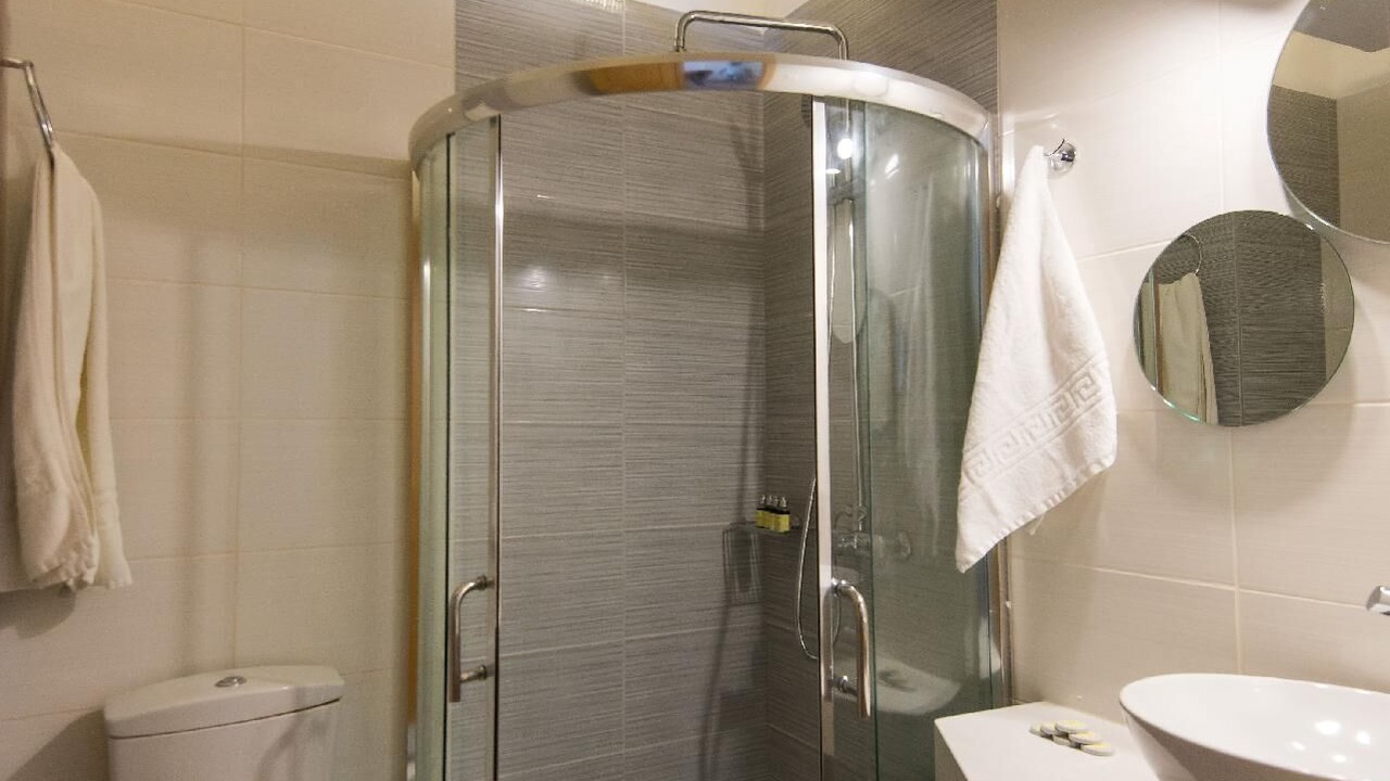 Photo of Bathroom in Panormos